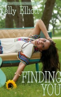 {REVIEW} Finding You (Love Wanted in Texas #4) by Kelly Elliott
